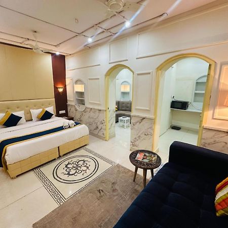 Hinduja Haveli Gulab Sagar Hotel จ๊อดปูร์ ภายนอก รูปภาพ
