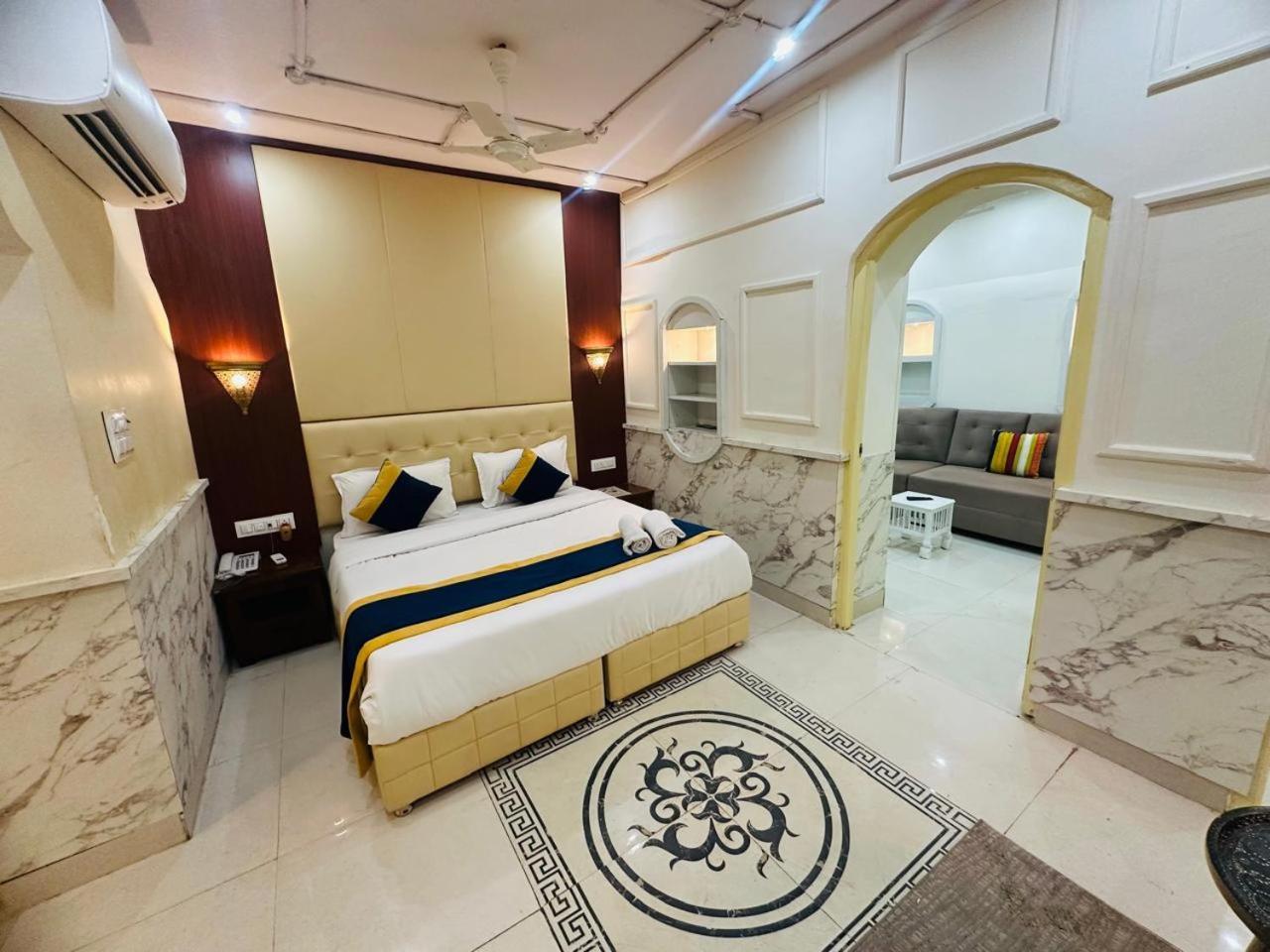 Hinduja Haveli Gulab Sagar Hotel จ๊อดปูร์ ภายนอก รูปภาพ